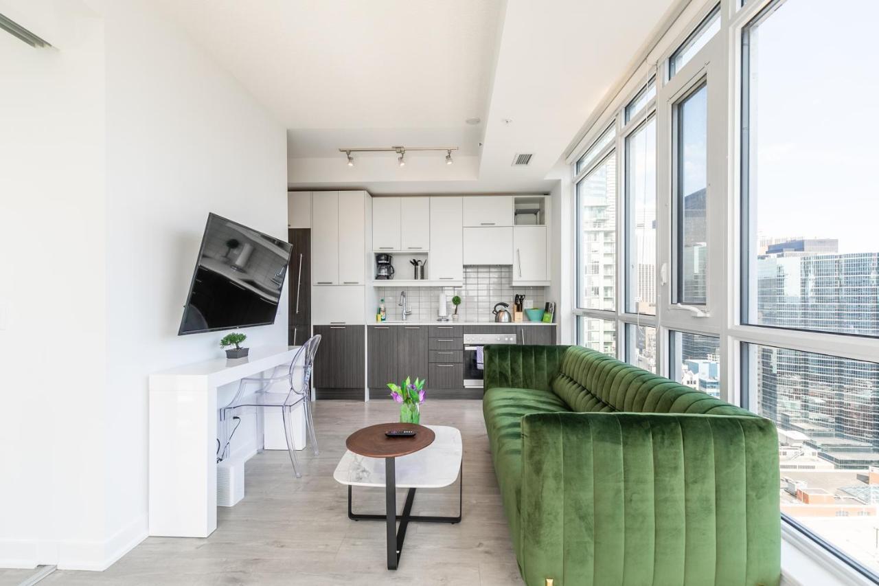 Luxury 2 Bedroom In The Heart Of Entertainment District W/ Cn Tower View Toronto Exteriér fotografie