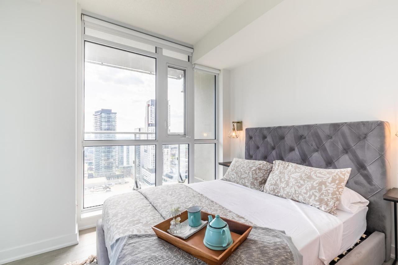 Luxury 2 Bedroom In The Heart Of Entertainment District W/ Cn Tower View Toronto Exteriér fotografie